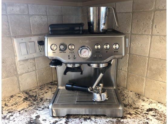 Breville Expresso Machine With Built In Coffee Grinder And Milk Frother