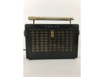Vintage Zenith Portable Tube Radio