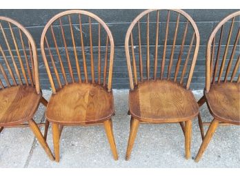 4 Wonderful Spindleback Farmhouse Style Dining Chairs!