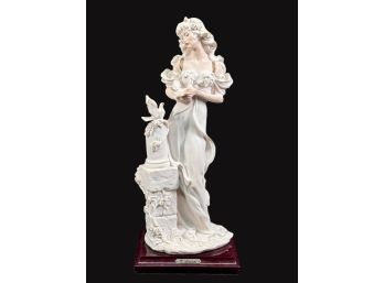 Vintage 1987 Stamped - Giuseppe Armani Signed From Florence, Italy Porcelain 'Lady With Doves' Figurine