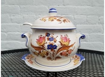 Vintage French Quimper Pottery Lidded Soup Tureen With Ladle & Underplate