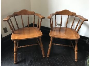 Set Of 4 Wooden Amish Winsor Slot Low Captain's Chair