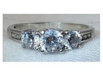 Sterling Silver Size 7 Stunning CZ Anniversary Ring 2.27 Grams