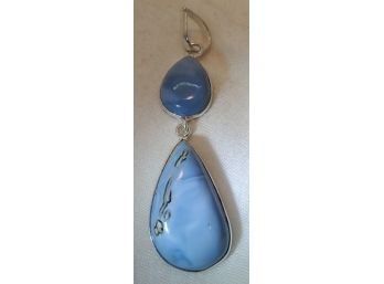 Stunning Silver Plated Larimar Pendant