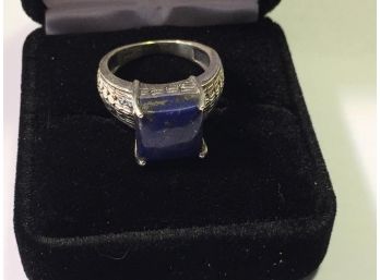 Gorgeous Sterling Silver / 925 Ring W/ Lapis Lazuli Stone W/Original Box