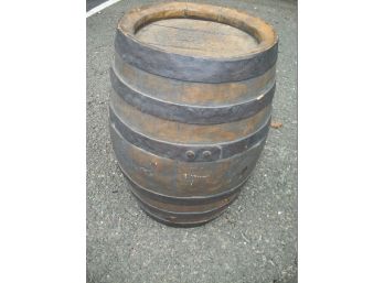INCREDIBLE Antique Style Barrel From Quinnipiac Brewing Company - New Haven,CT