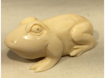 Vintage Carved Bone Netsuke  ? Frog Asian ? Chinese ? Japanese ? - Well Done