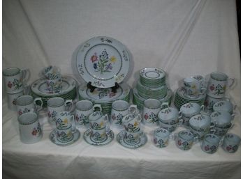 Service For 12 - SPODE 'Summer Palace' - Absolutely Incredible Set (Over 100 Pieces)