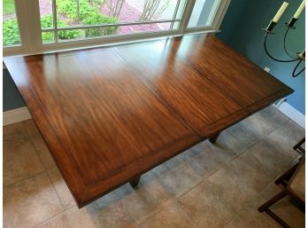 Gorgeous Henredon Dining Table With One Leaf, Retail $2200