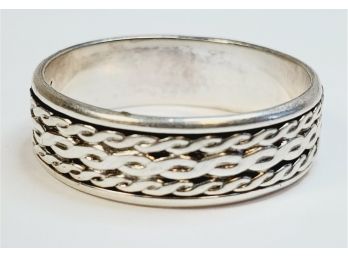 New  Size Sterling Silver 2 Layered  'Spinner' Ring Size: 9