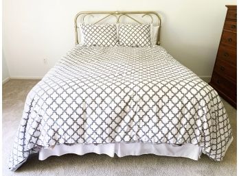 Queen Bed Linens & Duvet