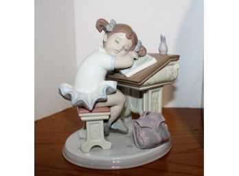 Lladro Porcelain 'Waiting For The Bell' Retired Figurine 06802 W/Original Box
