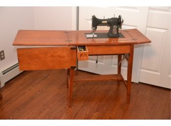 Vintage White Rotary Electric Sewing Machine & Wood Cabinet/Table