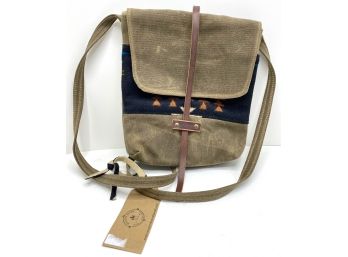 New With Tags Western Bound Woven & Waxed Crossbody Bag Purchased At The Four Seasons, Arizona