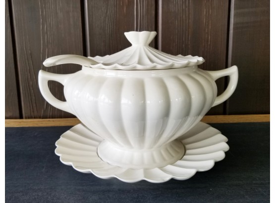 Mid-century California Pottery Ironstone Tureen With Underplate And Ladle