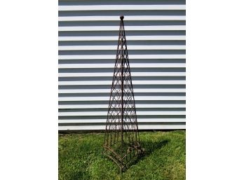 Vintage Wrought Iron Twisted Wrought Iron Garden Obelisk
