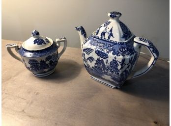 Moriyama Blue Willow Style Sugar Bowl And Tea Pot