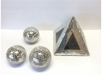 MIRRORED PYRAMID AND SPHERES