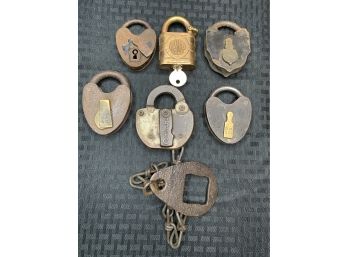 L2  Lot Of 6 Antique Locks Some With Keys RR Lock