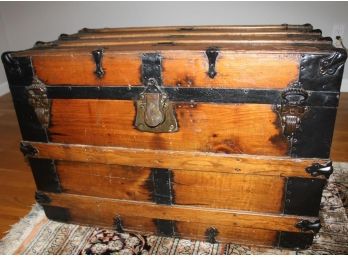 Antique Wood Slat Steamer Trunk - Great For Storage Or Coffee Table