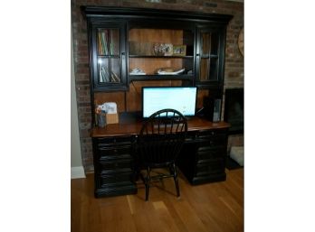 Large Cabinet Desk / Hutch / Workstation / Cupboard - Just BUY ME !