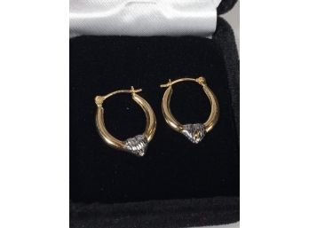Beautiful Pair 14k Gold Earrings W/'Hearts'  W/Gift Box