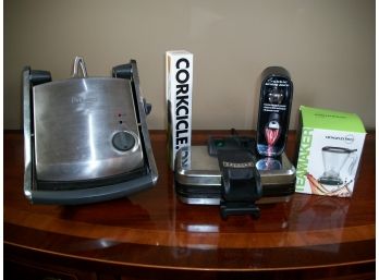 5pc Kitchen Lot- Breville Contact Grill, Waffle Maker, Corksicle, Aerator & Tea Maker
