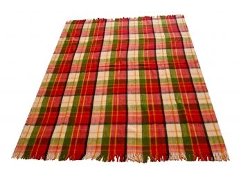 Vibrant And Warm Handmade Plaid Bed Coverlet With Self Fringed Edging