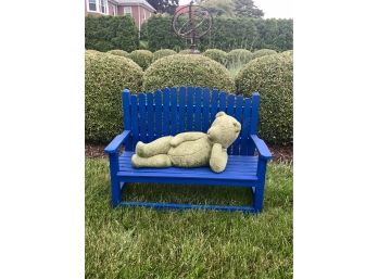 Alluring Concrete “Teddy Bear” Statue On Wooden Bench Display