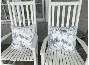 Pair Of  Nicely Detailed  Accent Pillows