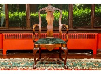 Antique Carved Wood Mahagony Armchair With Ball And Claw Feet