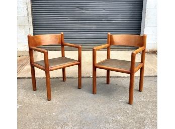 Pair Of Mid Century Modern Massimo And Lella Vignelli Chairs For Sunar Hauserman