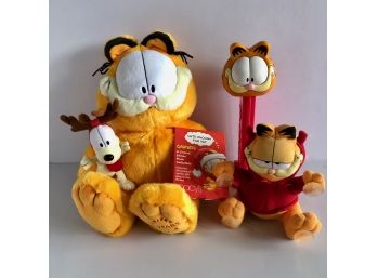Garfield The Cat Macy's Stuffed Animal And Giant Pez Dispenser
