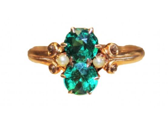Beautiful 10K Gold, Seed Pearl & Green Rhinestone Ladies Ring