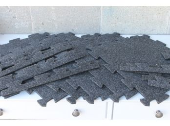 18' Foam Rubber Backed Mat Flooring Pieces