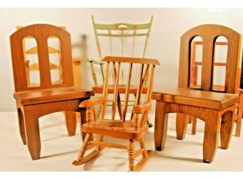 Great Lot Of 6 Vintage Wooden Doll Chairs By Woodpecker Wood Ware And Others