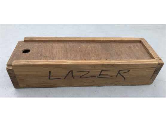 Laser Mark Magna Level In Wooden Box