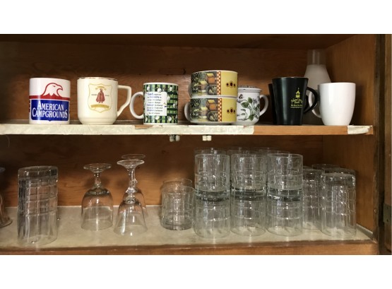 Cabinet With Glasses & Mugs