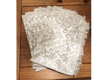 Stunning Set/6 Silver & White Knitted Cotton Blend Placemats