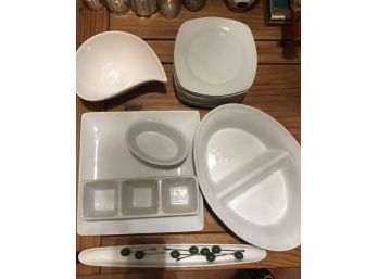 Contemporary Post Modern Style All White Porcelain Hors D'oeuvre Service