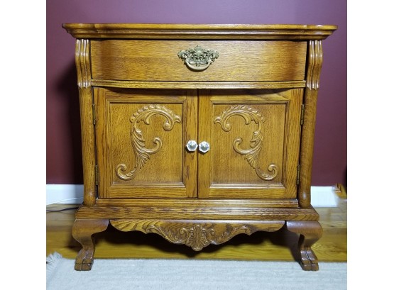 Vintage Lexington Furniture 'Victorian Sampler' Wooden Wash Stand