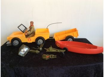 Vintage Plastic Jeep Trailer, Canoe And Action Figure