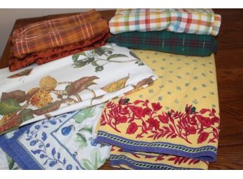 Beautiful Assortment Of Tableclothes Including Willam Sonoma