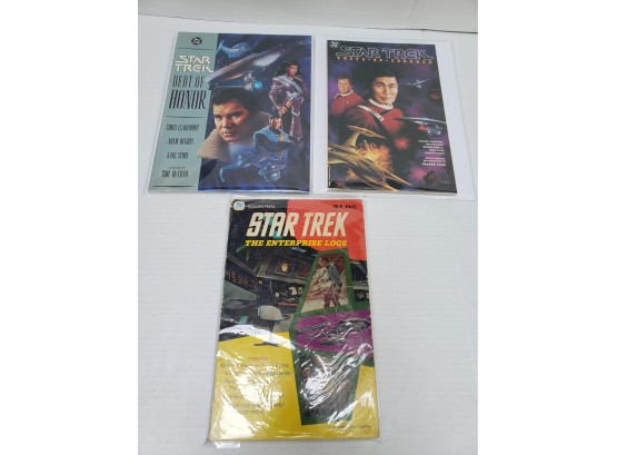 DC  Graphic Novels - Star Trek