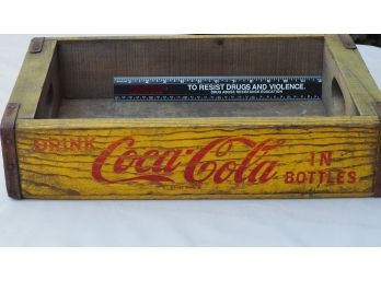 Vintage Wooden Coke Case With 3 Bottles