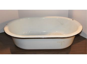 Large Vintage Enamelware White/Black Accents Oval Wash Tub Basin