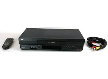 JVC HR-J692U 4-Head Hi-Fi VHS VCR Video Cassette Player/Recorder W/Remote