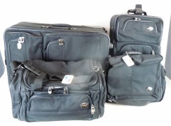 American Tourister 4-Piece Luggage Set EUC