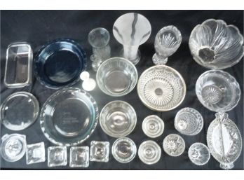Lot Of Glassware: Vases, Bowls, Pyrex Cooking Dishes, Etc.