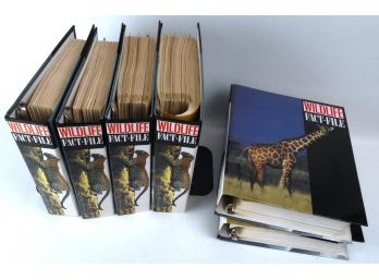 Wildlife Fact File Complete 4-Volume Set  + Extras